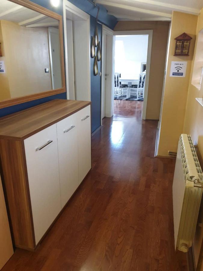 Apartman Lotos ซาราเยโว ภายนอก รูปภาพ