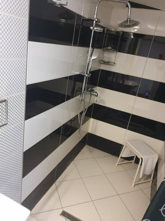 Apartman Lotos ซาราเยโว ภายนอก รูปภาพ