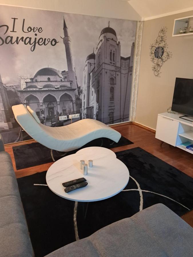 Apartman Lotos ซาราเยโว ภายนอก รูปภาพ